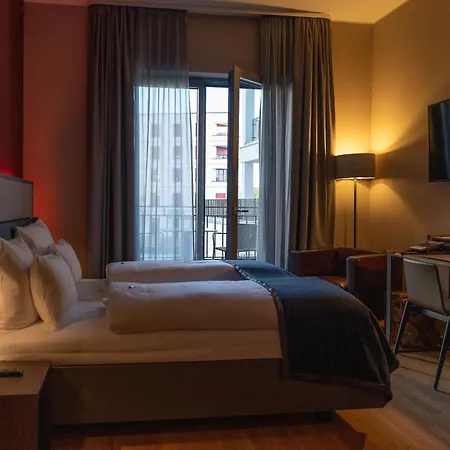 Szálloda Qube Bahnstadt