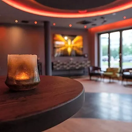 Qube Bahnstadt 4*