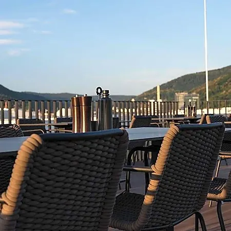 Hotel Qube Bahnstadt 4*