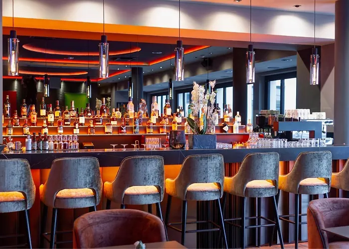 Hotel Qube Bahnstadt 4*